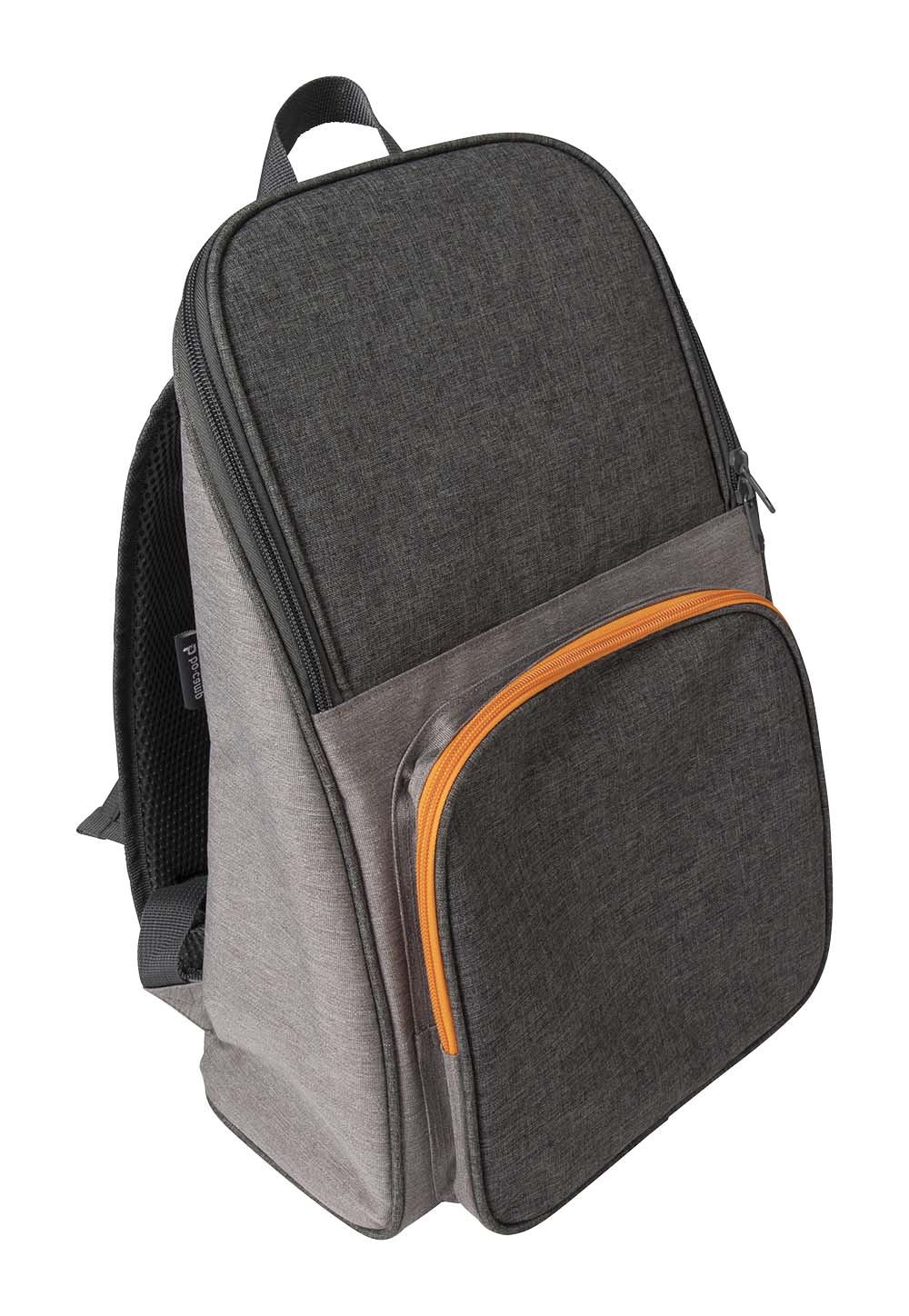 6702902 A handy backpack with cooling bag function. Has a capacity of 1 liter. Equipped with a cool compartment and a front pocket. Excellent insulation and made of two-tone 600D Oxford polyester. Ideal to take with you on a picnic or day at the beach.