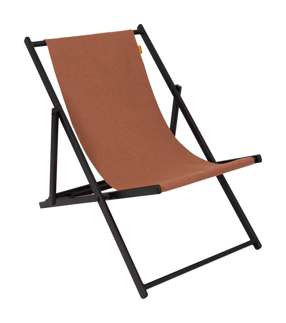 1200250 Een klassieke strandstoel met een stoere uitstraling. Deze uiterst stabiele stoel is voorzien van een aluminium frame en Cationic bekleding. Daarnaast is de stof afneembaar en eenvoudig te wassen. De stoel is inklapbaar en plat mee te nemen.