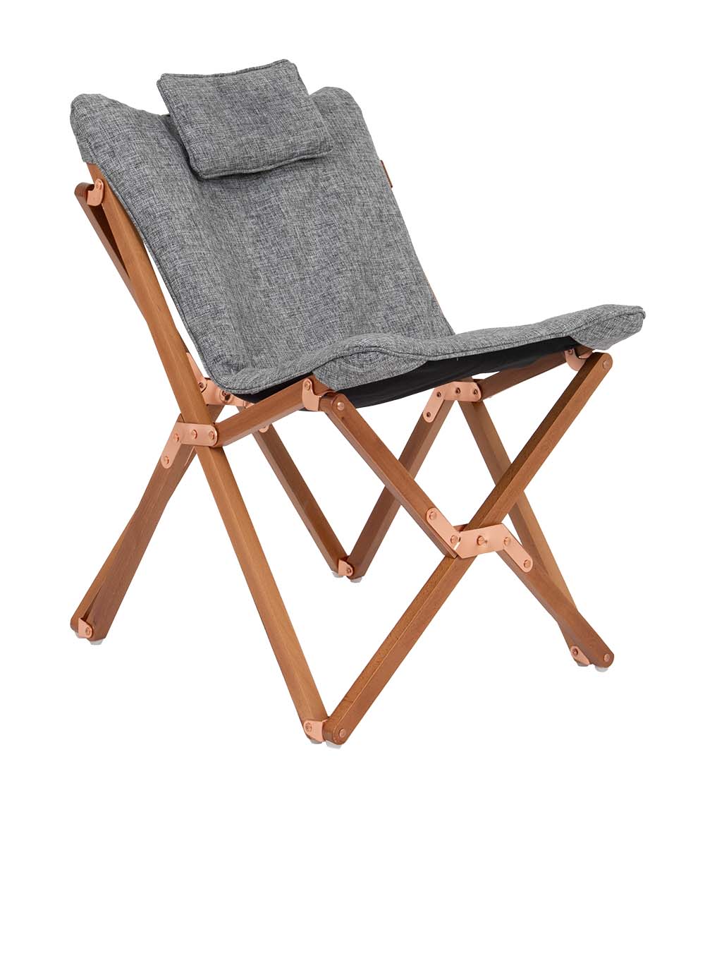 1200368 Een zeer luxe en comfortabele relaxstoel in de kleinste maat. Deze stoel is voorzien van een stijlvol en stevig houten frame. De zitting is gemaakt van Oxford polyester en heeft een linnen look. Daarnaast is de stof voorzien van een comfortabele gepolsterde vulling. De combinatie van een extra brede en diepe zit, de gepolsterde stof en het hoofdkussen maakt deze stoel uiterst comfortabel. Het frame is inklapbaar waardoor de stoel eenvoudig is mee te nemen. Maar ook in de woonkamer, op het balkon of in de tuin kan deze stoel worden gebruikt!