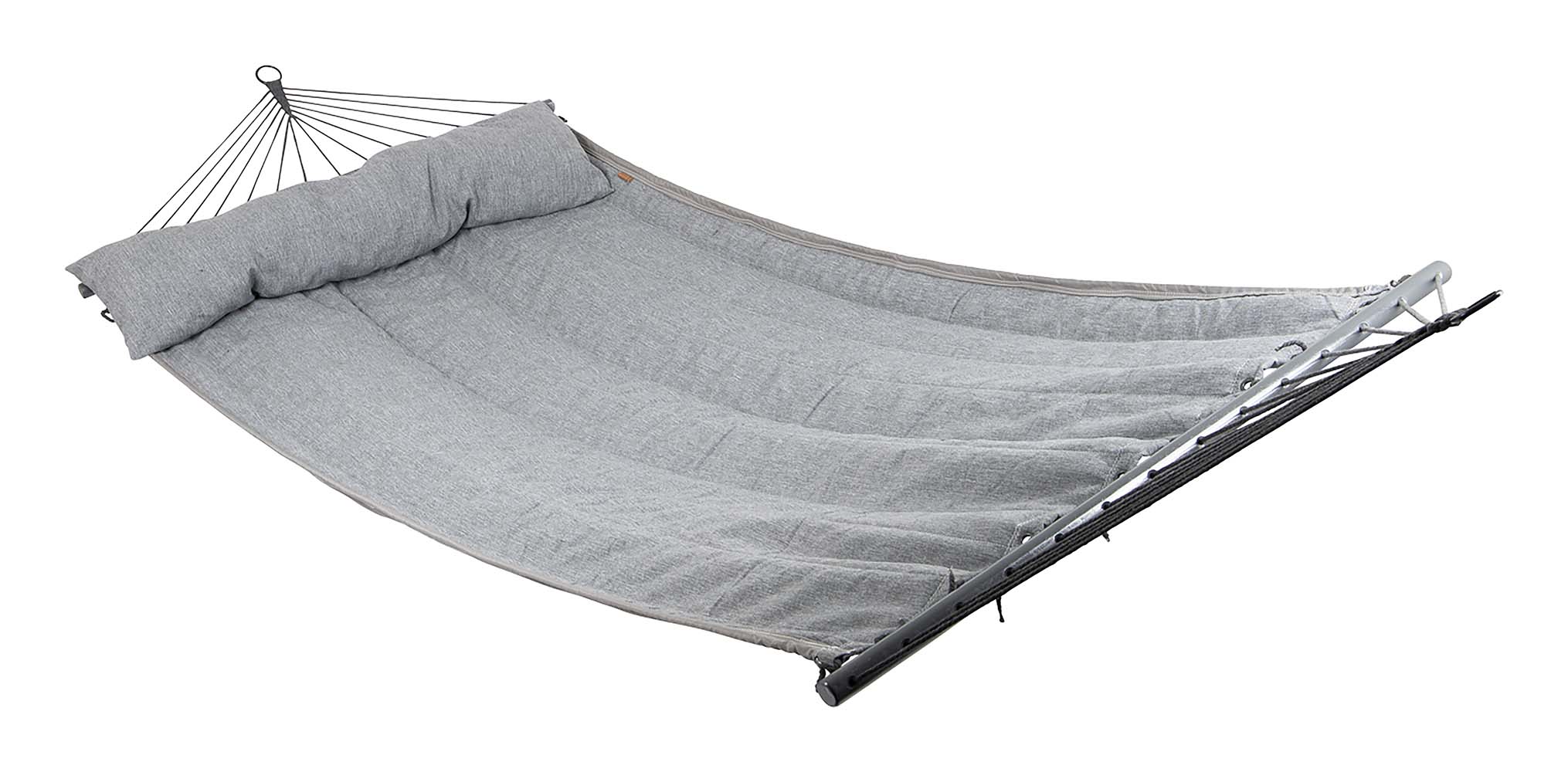 7100166 A luxurious and sturdy padded hammock with a robust fabric from the Urban Outdoor collection. The fabric on top is made of olefin and the bottom of Polyester. The hammock has a pole of 118 cm. The lying surface remains completely open. Also, the hammock has a pillow for more comfort.